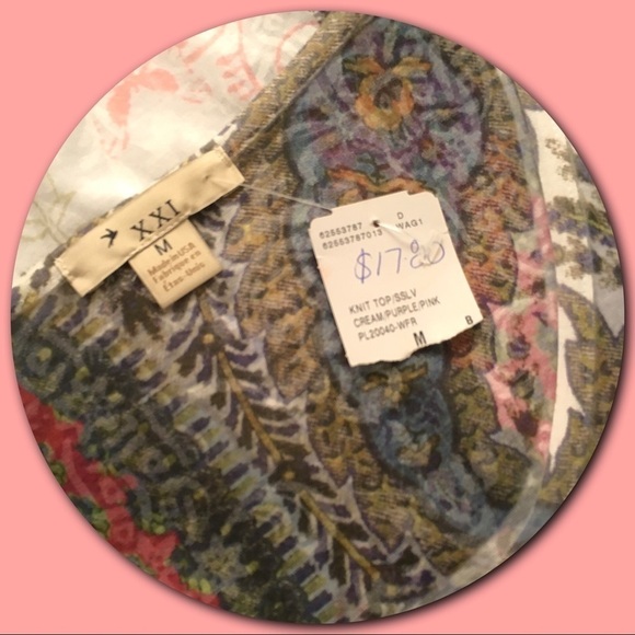 forever 21 💕Paisley Print Summer Top💕 - Picture 3 of 4